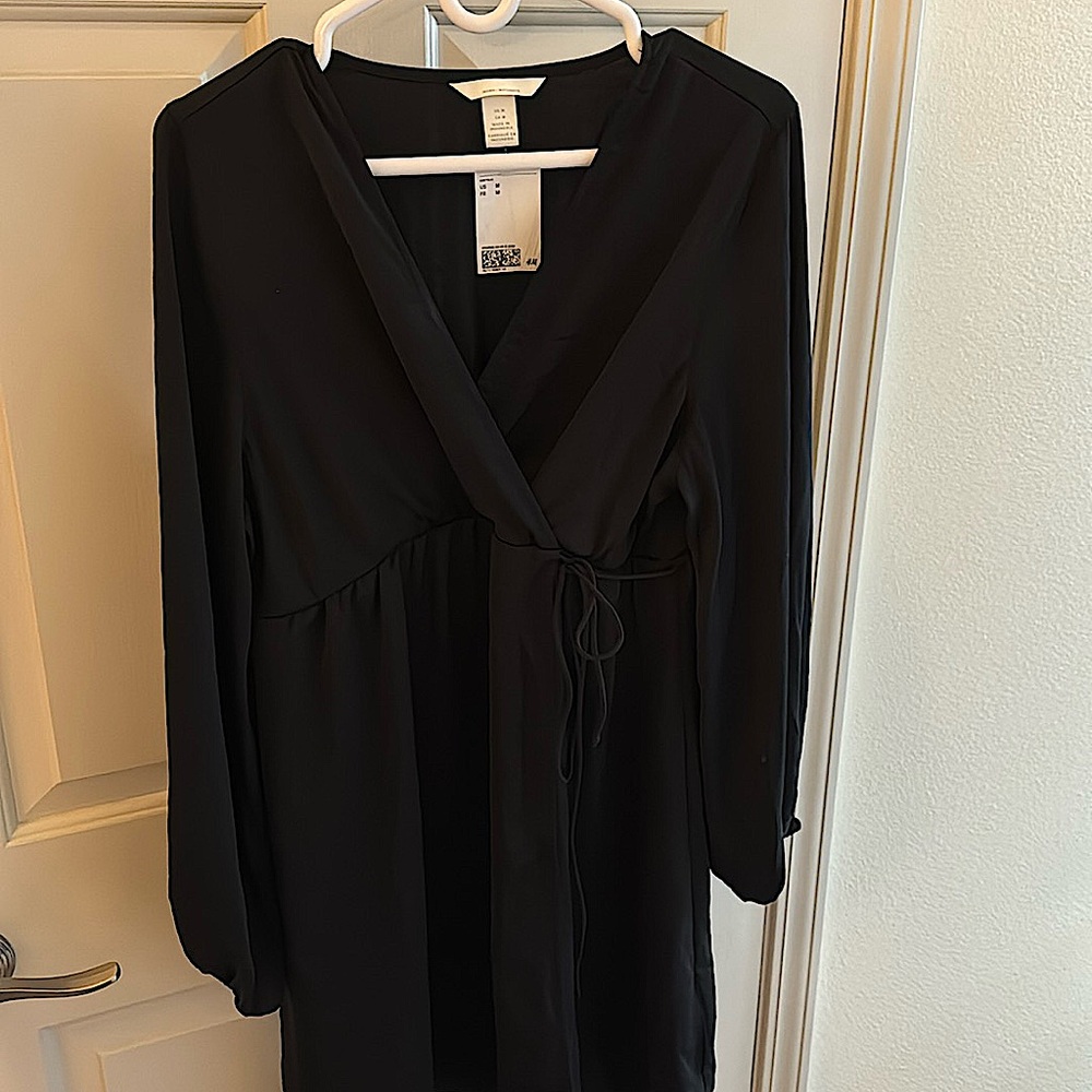 H&M maternity faux wrap black long sleeve dress